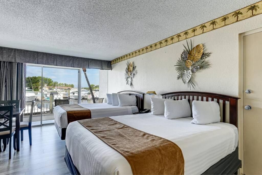 Waterfront, Pool, Tiki Bar & Grill, Gym, Location! Apartment Sarasota Luaran gambar