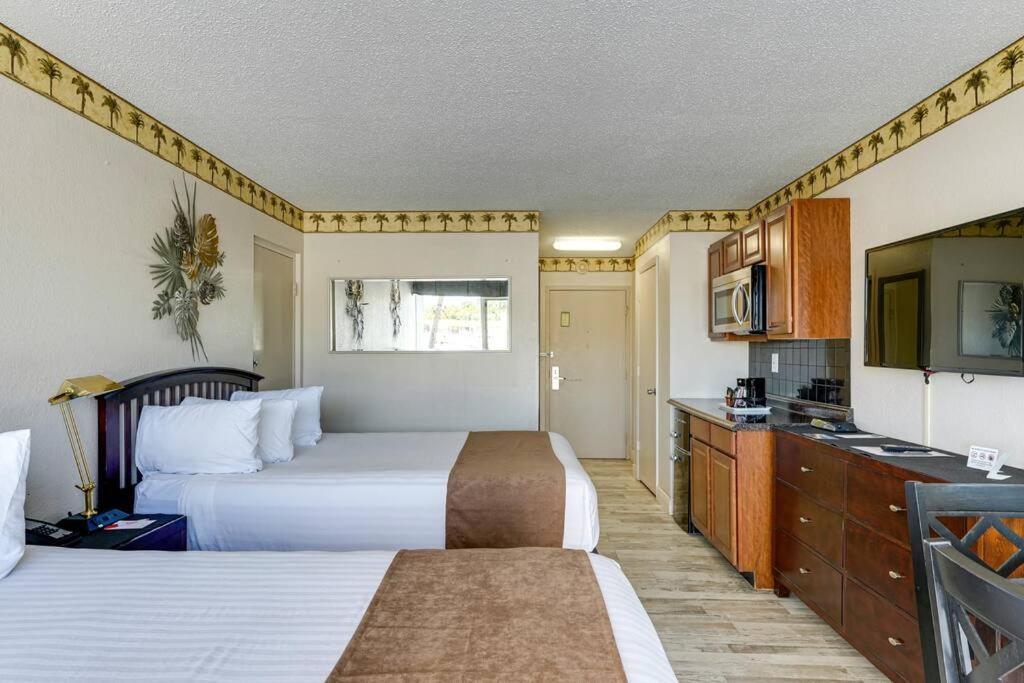 Waterfront, Pool, Tiki Bar & Grill, Gym, Location! Apartment Sarasota Luaran gambar